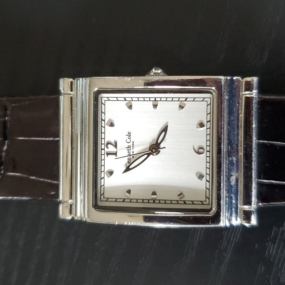 Ladies Medium Kenneth Cole Watch - Picture 1 of 4